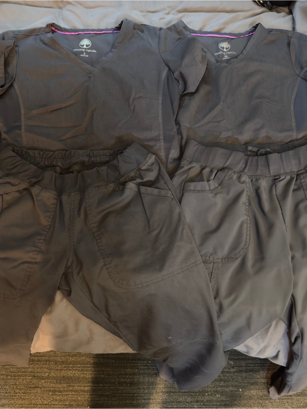 healing hands Women's Charcoal Gray Scrub Top and Jogger Pants Set